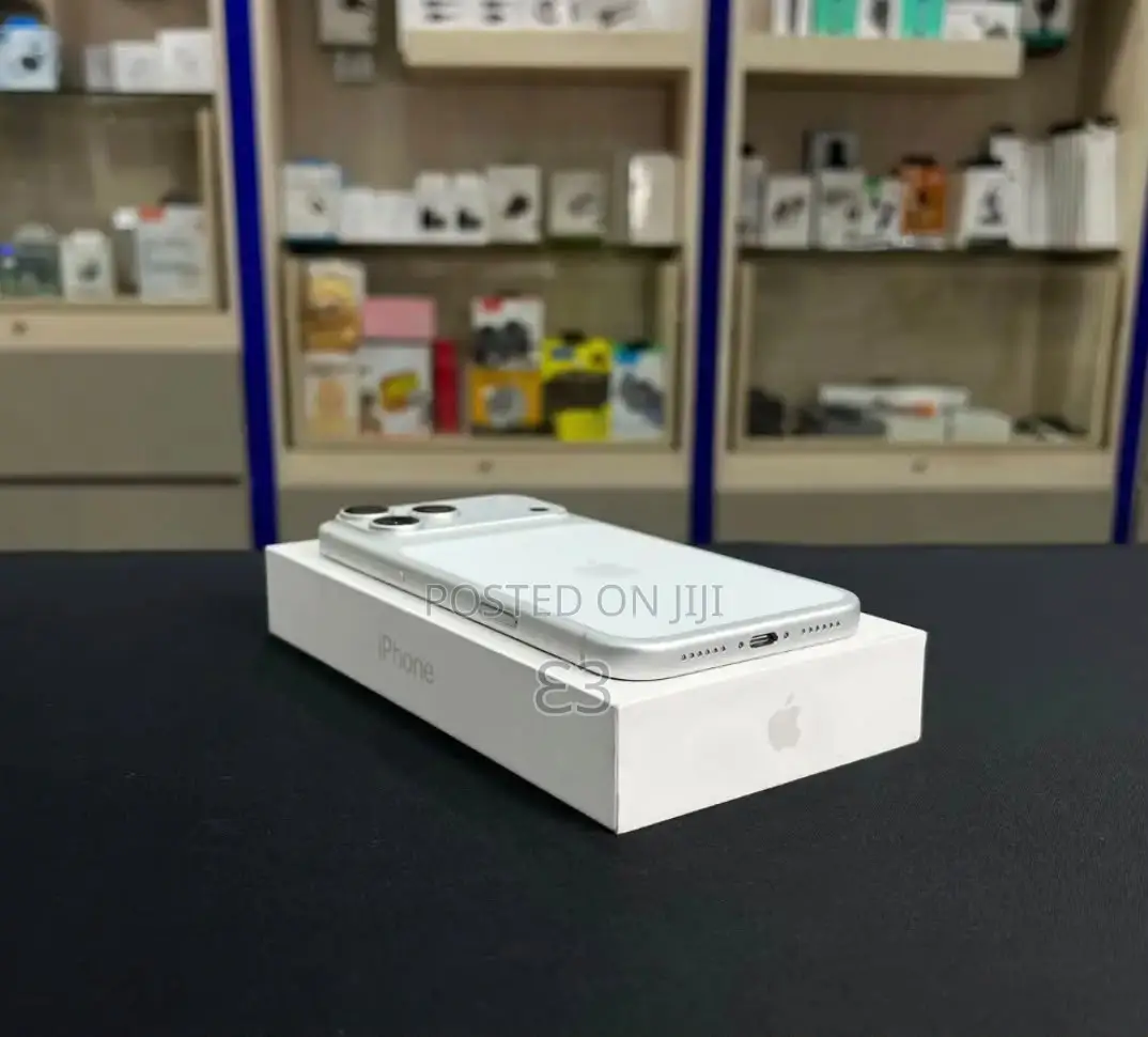 New Apple iPhone 17 Pro Max 512 GB Silver
