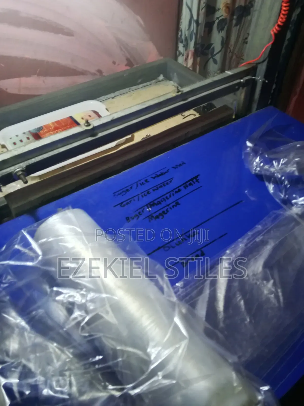 Nylon Rubber Cutting and Sealing Machine