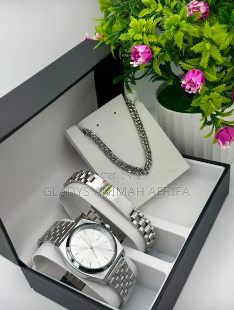 Luxury Men's and Women's Watch+jewelry Set