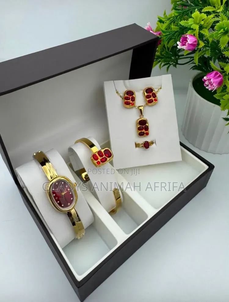 Luxury Men's and Women's Watch+jewelry Set