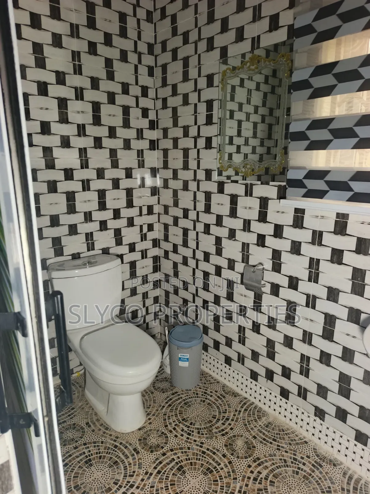 Fully Furnished One Bedroom Apartment in Suzy Homes
