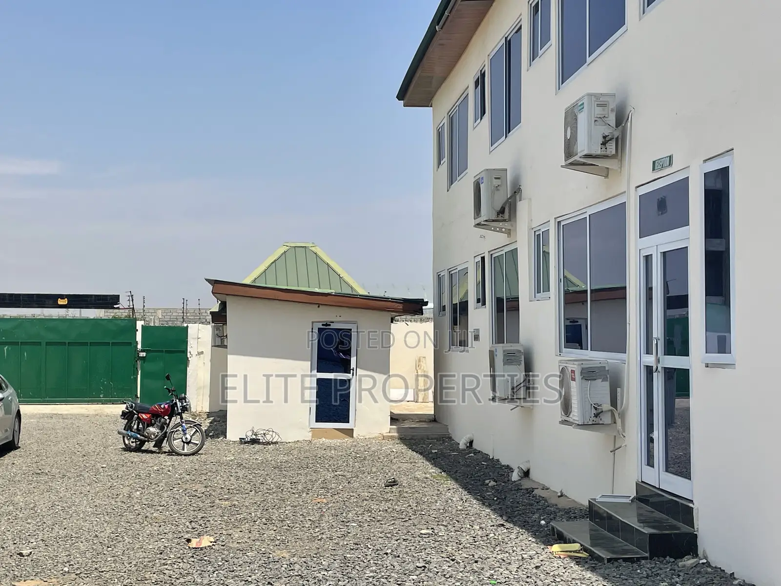 Furnished 20bdrm House in Adjacent Centra, Prampram for sale