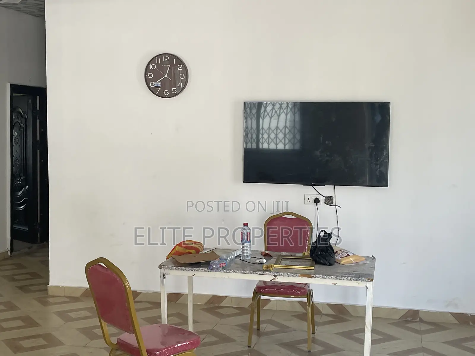 Furnished 20bdrm House in Adjacent Centra, Prampram for sale