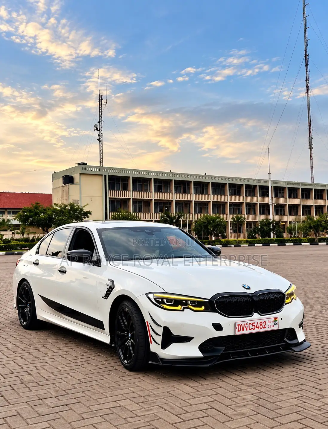 BMW 330i 2020 White