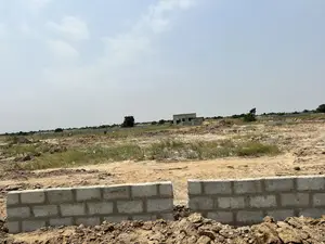 Luxury Serviced Plot -Bueko