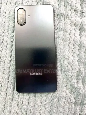 New Samsung Galaxy A07 128 GB Silver