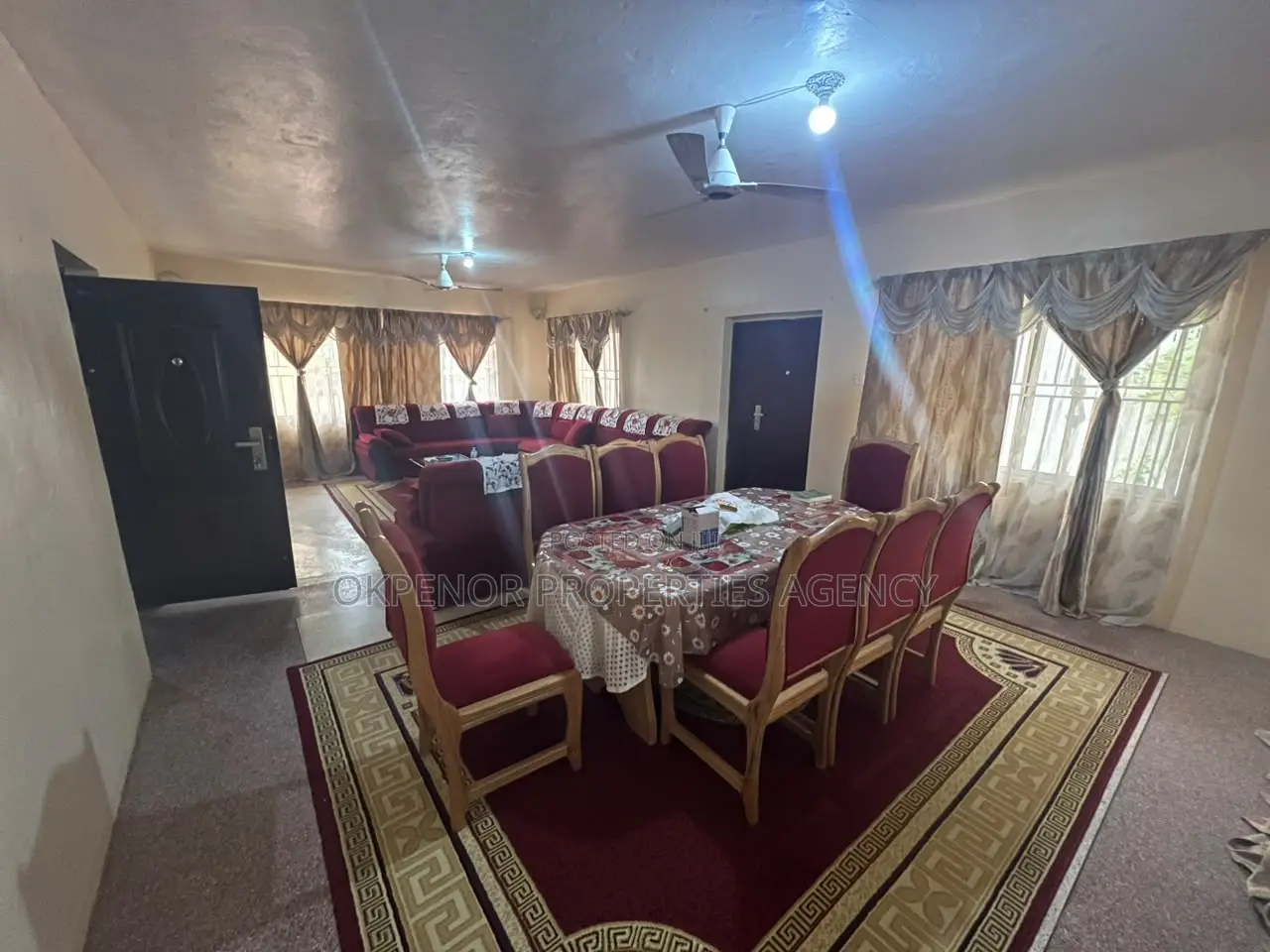 8bdrm House in Takoradi for sale