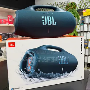 JBL Boombox 4k Pro