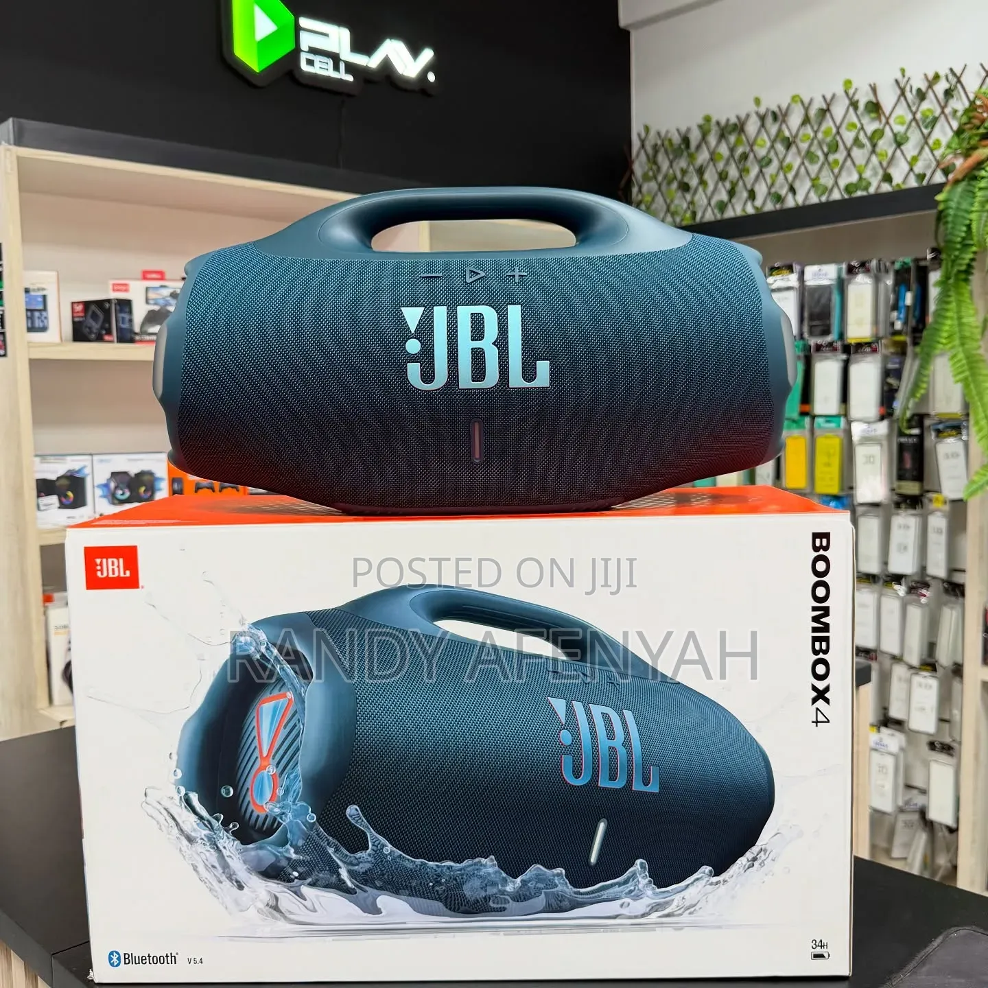JBL Boombox 4k Pro