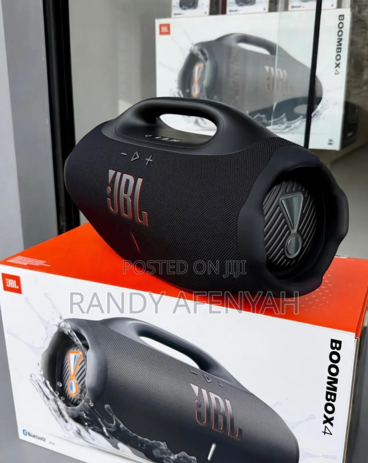 JBL Boombox 4k Pro