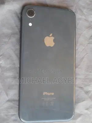 Apple iPhone XR 64 GB Black