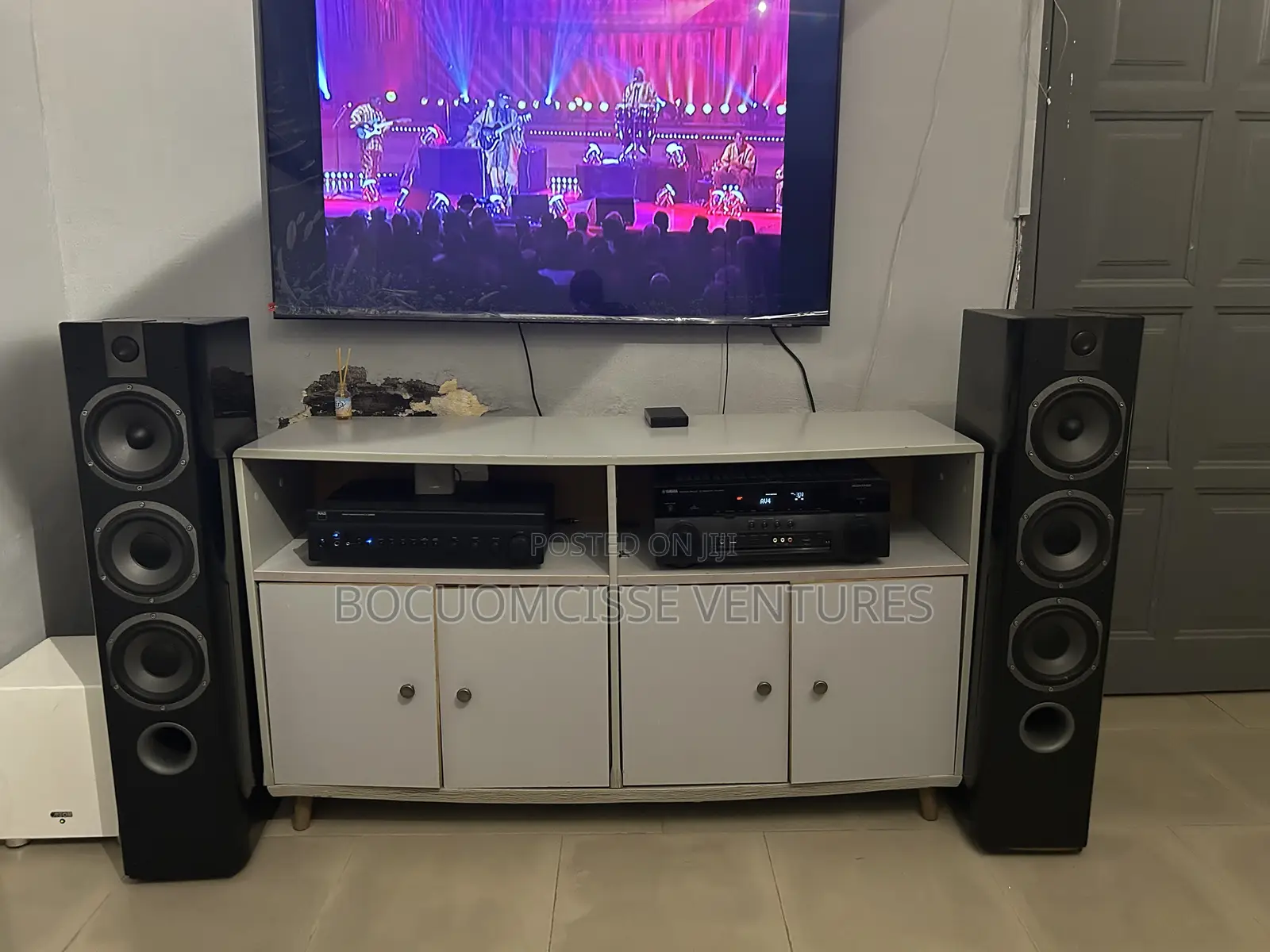 Focal Chorus 726