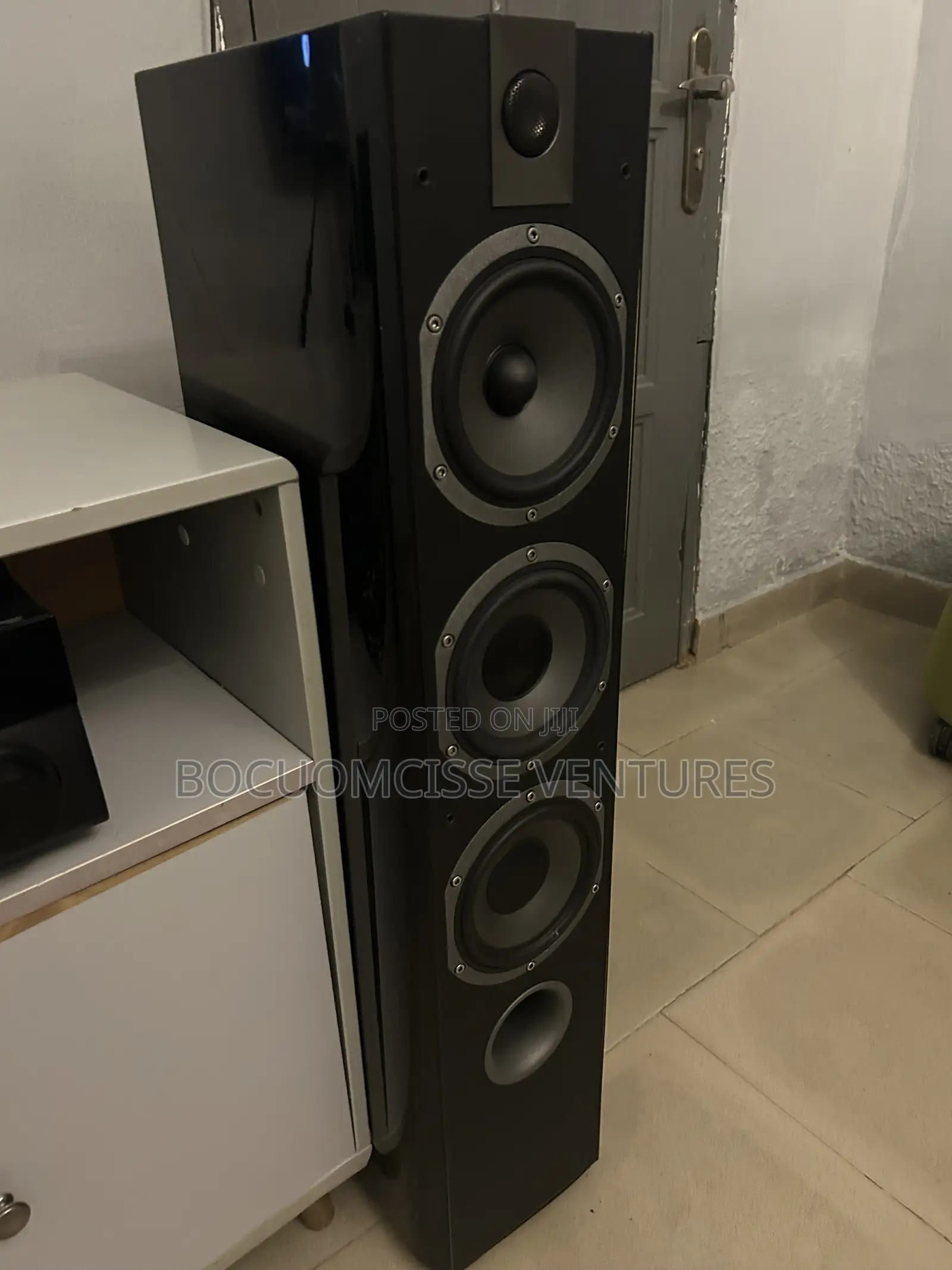Focal Chorus 726