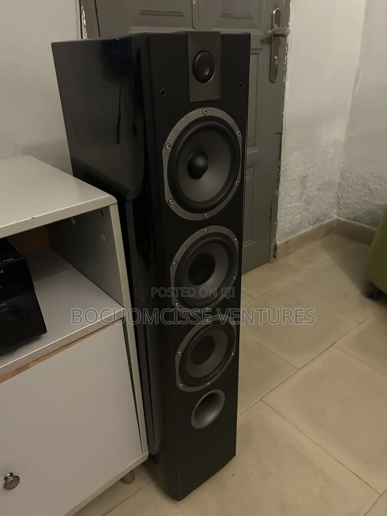 Focal Chorus 726