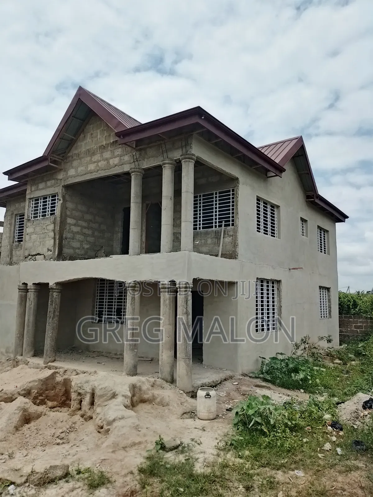 5bdrm House in Takoradi for sale