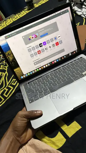 Laptop Apple MacBook 2020 8GB Apple M1 SSD 256GB