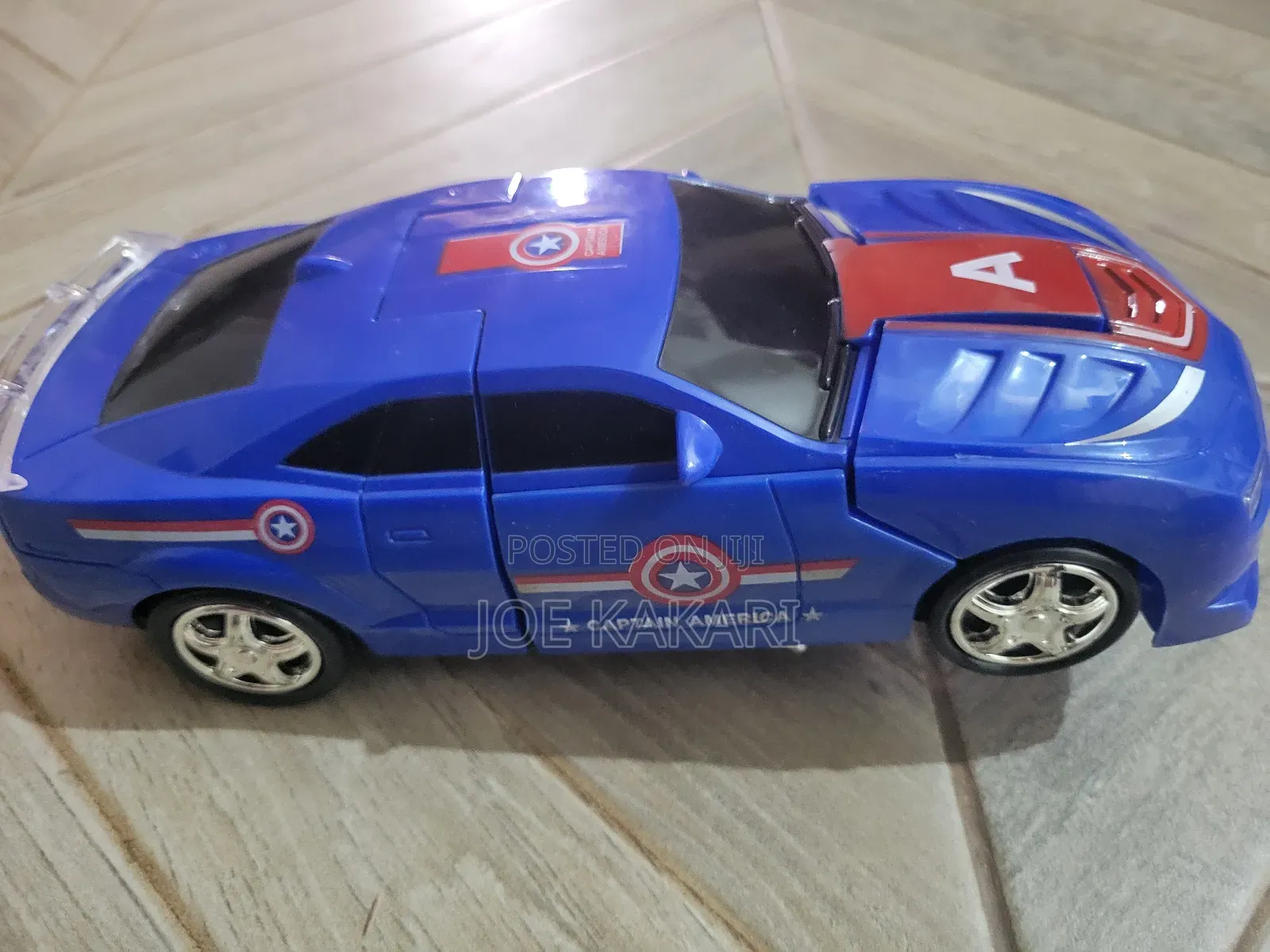 American Captain Transformation Robot