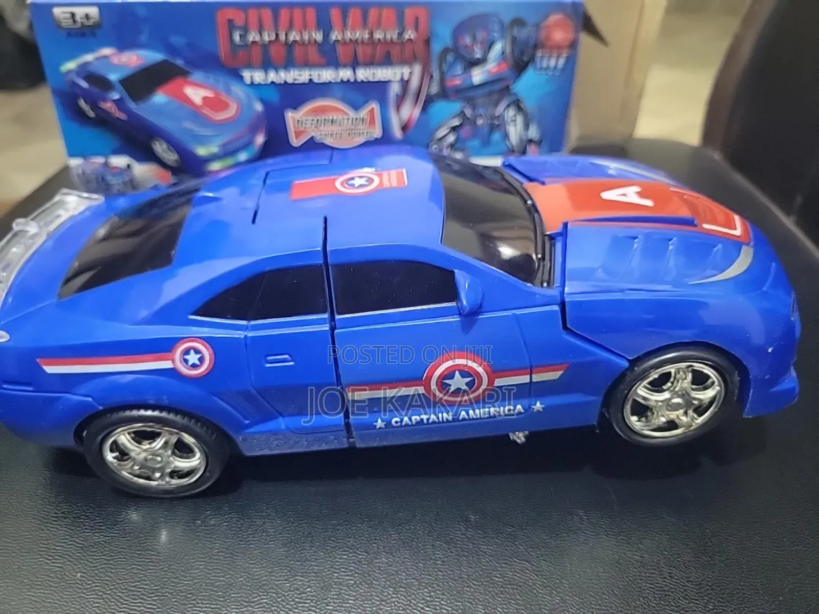 American Captain Transformation Robot