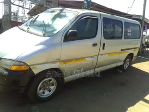 Toyota HiAce 2018 Grey