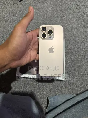 Apple iPhone 16 Pro 128 GB Gold