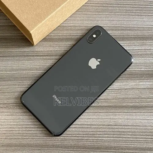 Apple iPhone XS Max 64 GB Black