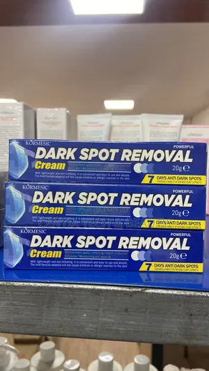 KORMEsIC Powerful Dark Spot Removal Cream (20g).