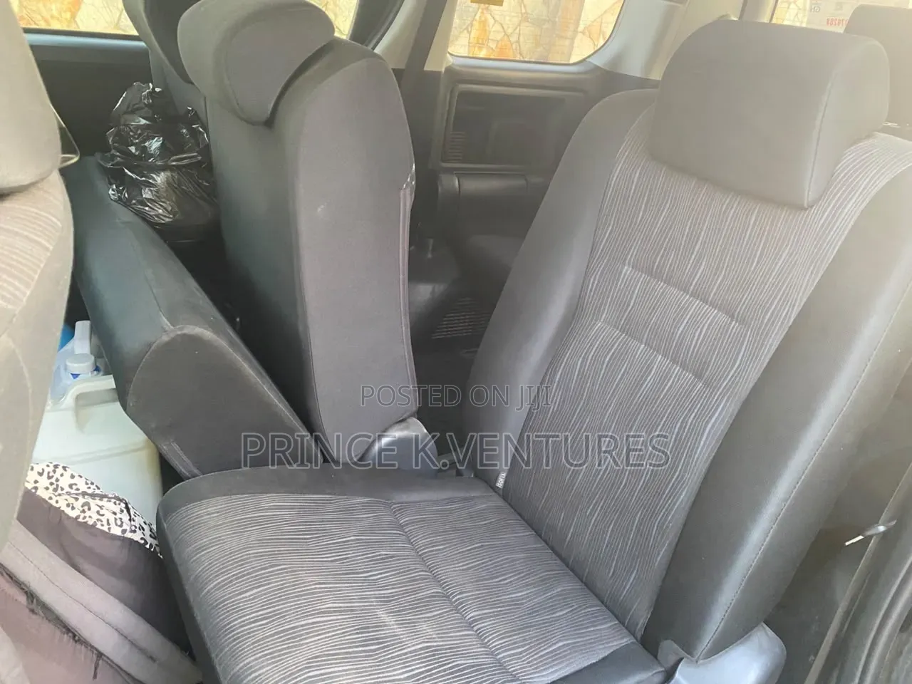 Toyota Voxy V 2WD 8-Seater 2013 Brown