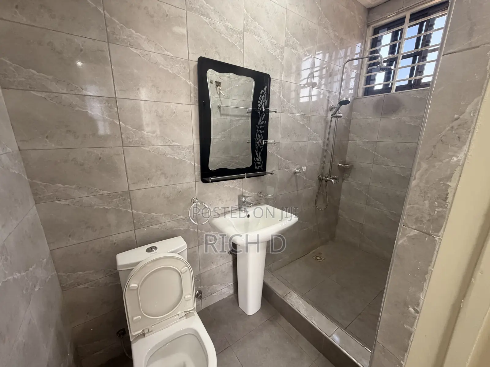 2bdrm Apartment in Community 25 for rent