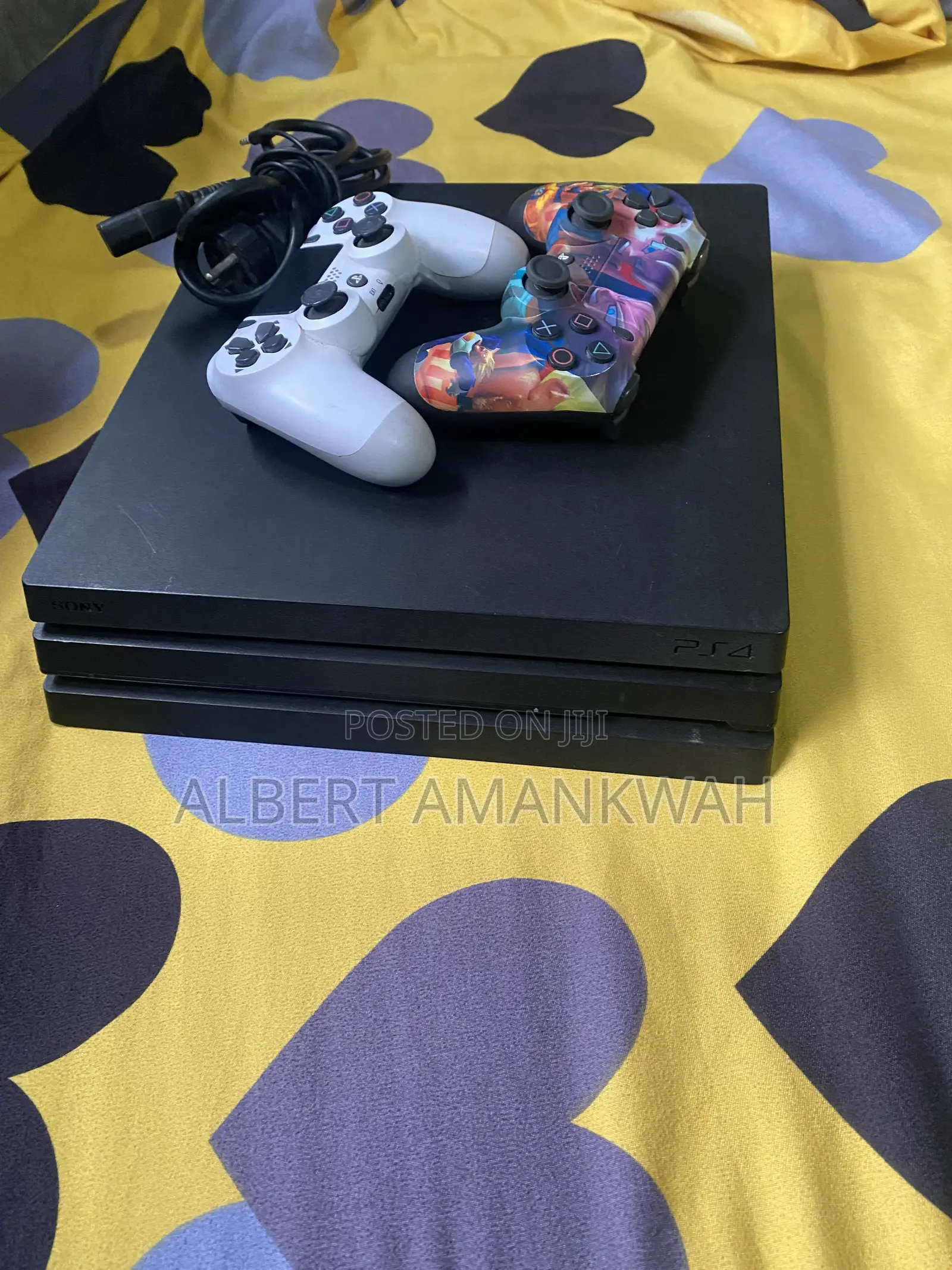 PS4 Pro 1TB With 2controllers and 8games Including FC27