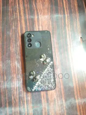 Tecno Spark 16 GB