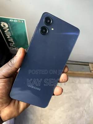 Samsung Galaxy A06 64 GB Black