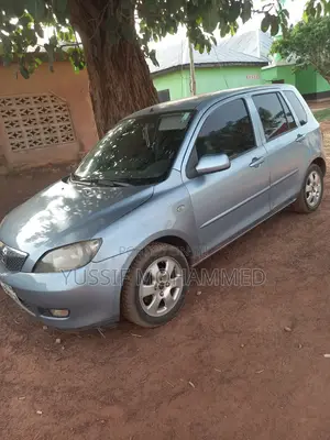 Mazda Demio 2002 Silver