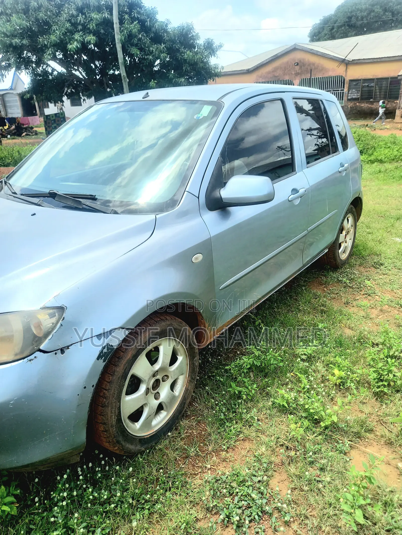 Mazda Demio 2002 Silver