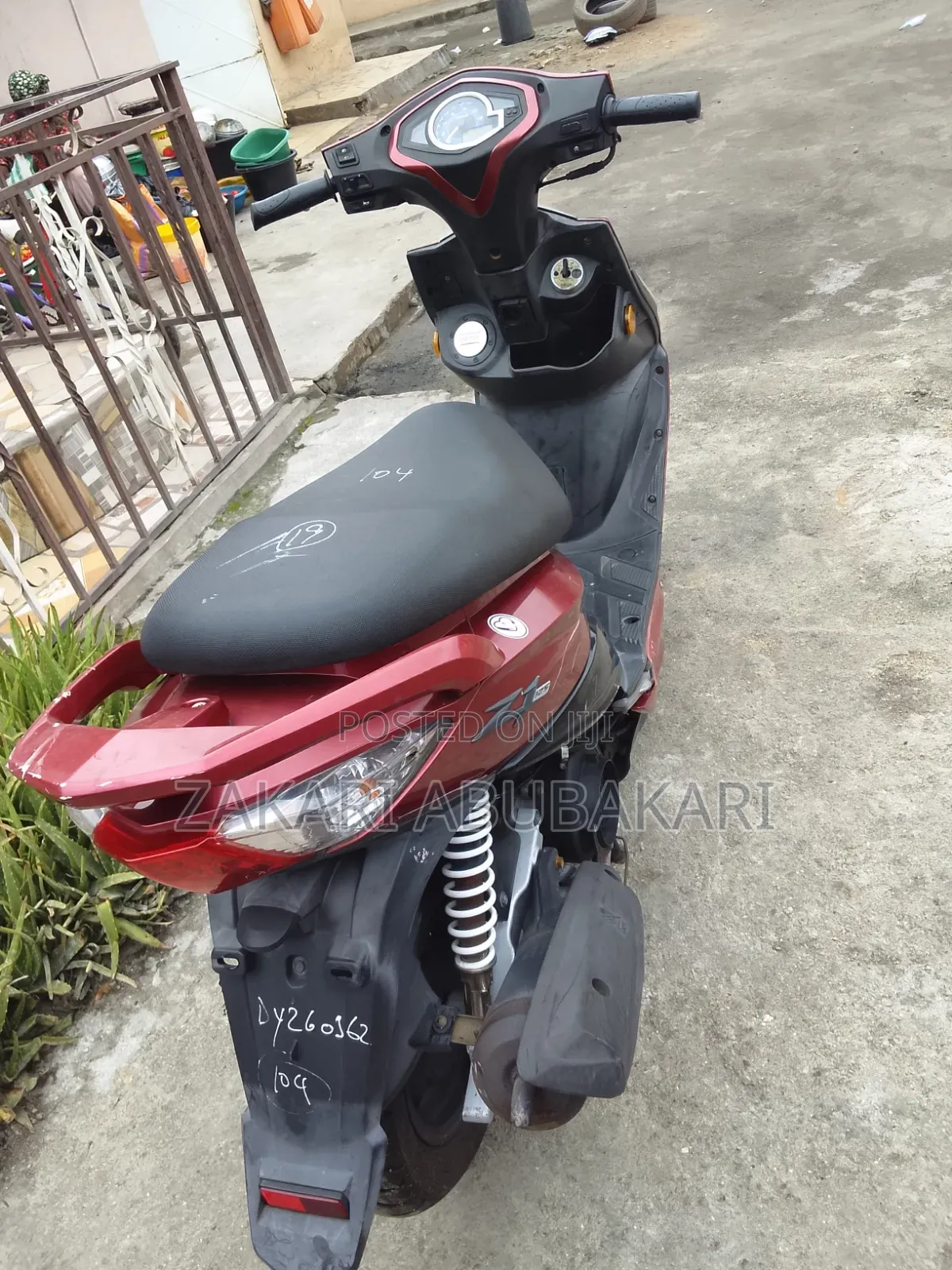SYM Symnh 2021 Red