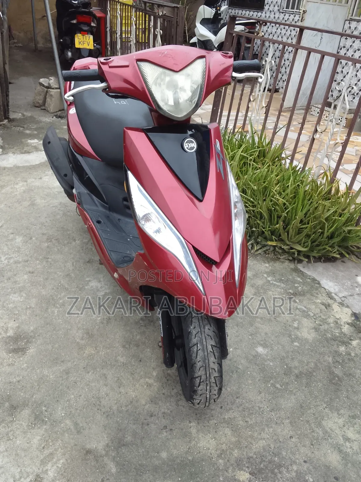 SYM Symnh 2021 Red