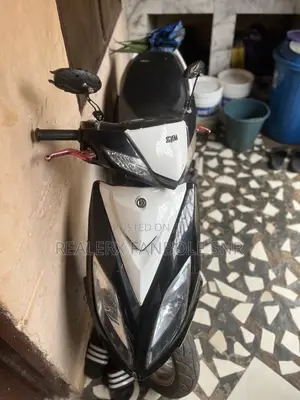 SYM Symnh 2023 White