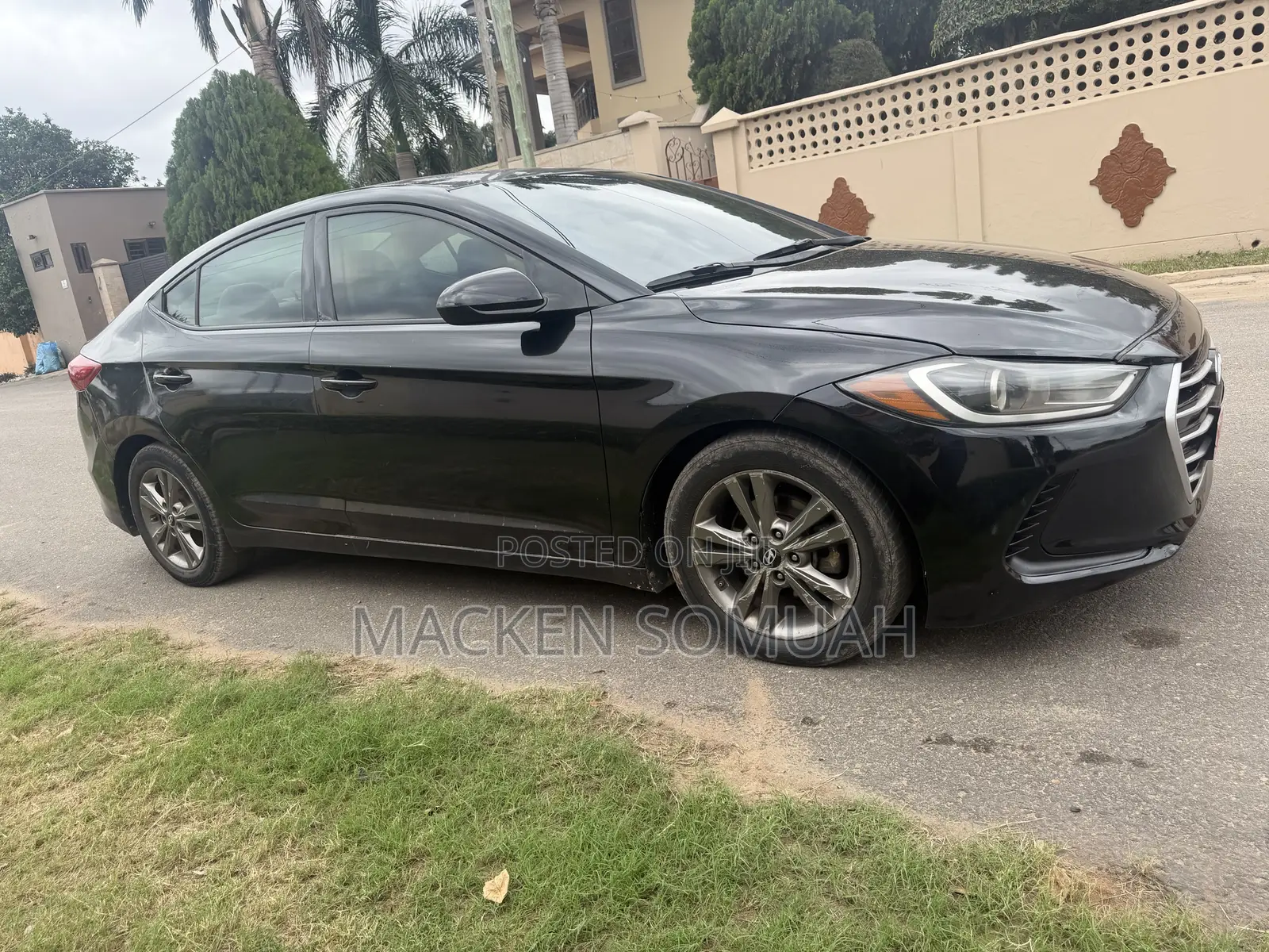 Hyundai Elantra SE Sedan FWD (2.0L 4cyl 6M) 2017 Black