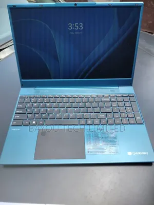 Laptop Gateway GWNR71517 8GB AMD Ryzen 7 SSD 512GB