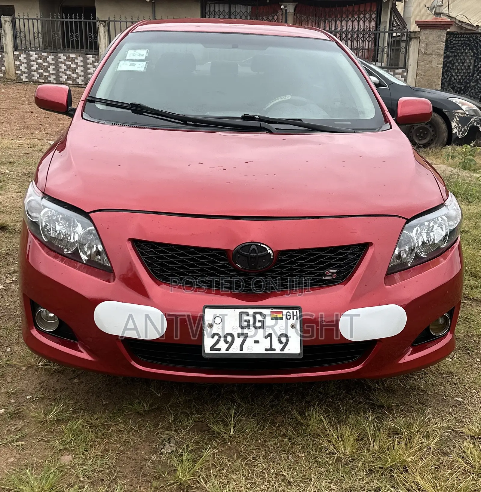 Toyota Corolla LE 4dr Sedan (1.8L 4cyl 4A) 2011 Red