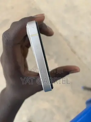 Apple iPhone 13 128 GB White