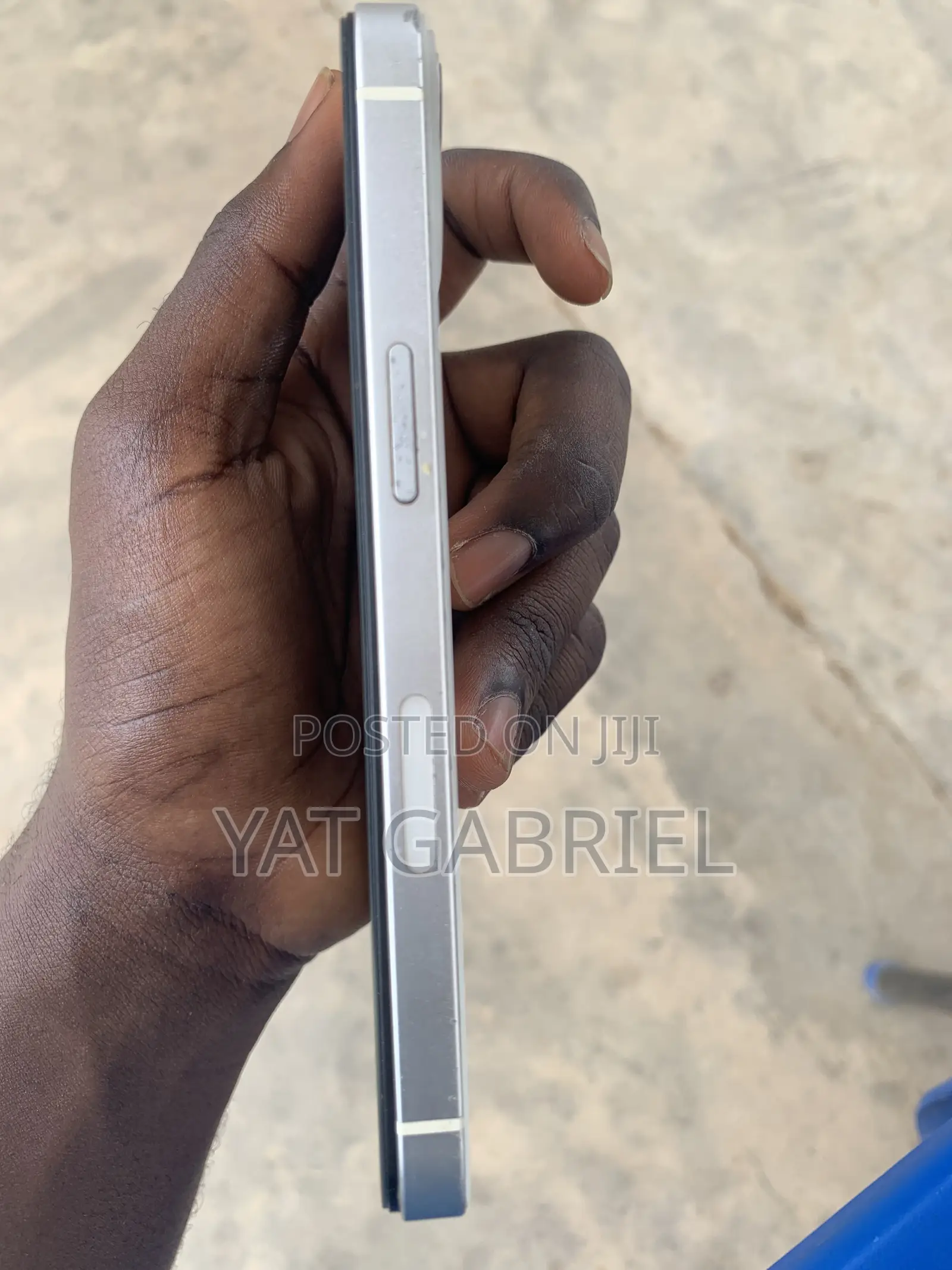 Apple iPhone 13 128 GB White