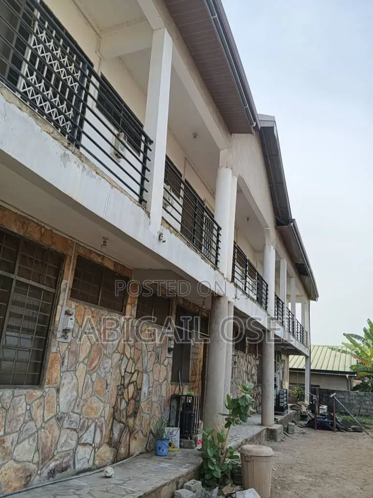 1bdrm Apartment in Danfa, Accra Metropolitan for rent