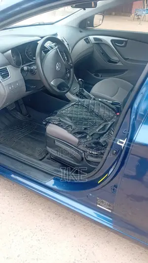 Hyundai Elantra SE Sedan FWD (1.8L 4cyl 6M) 2016 Blue