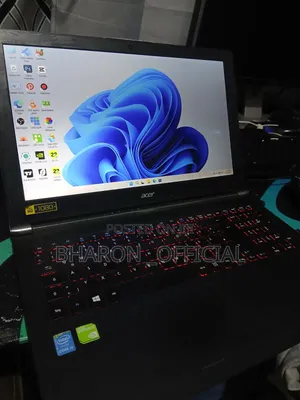 Laptop Acer Aspire A715 71G 16GB Intel Core i5 SSHD+SSD 1T