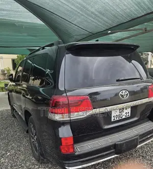 Toyota Land Cruiser 2018 Black
