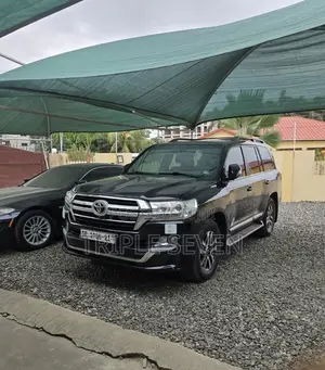 Toyota Land Cruiser 2018 Black