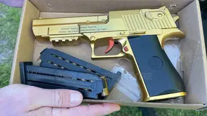 Mechanical Desert Eagle Toy Gun With Shell Injection and Soft Bullet