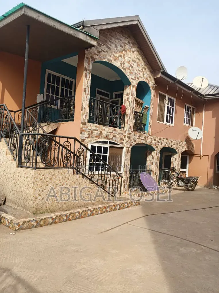 1bdrm Apartment in Oyarifa Ghana Flag, Accra Metropolitan for rent