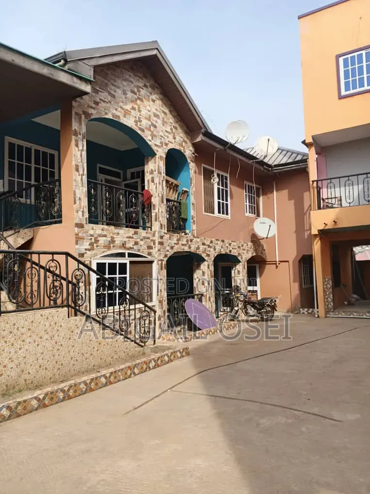1bdrm Apartment in Oyarifa Ghana Flag, Accra Metropolitan for rent