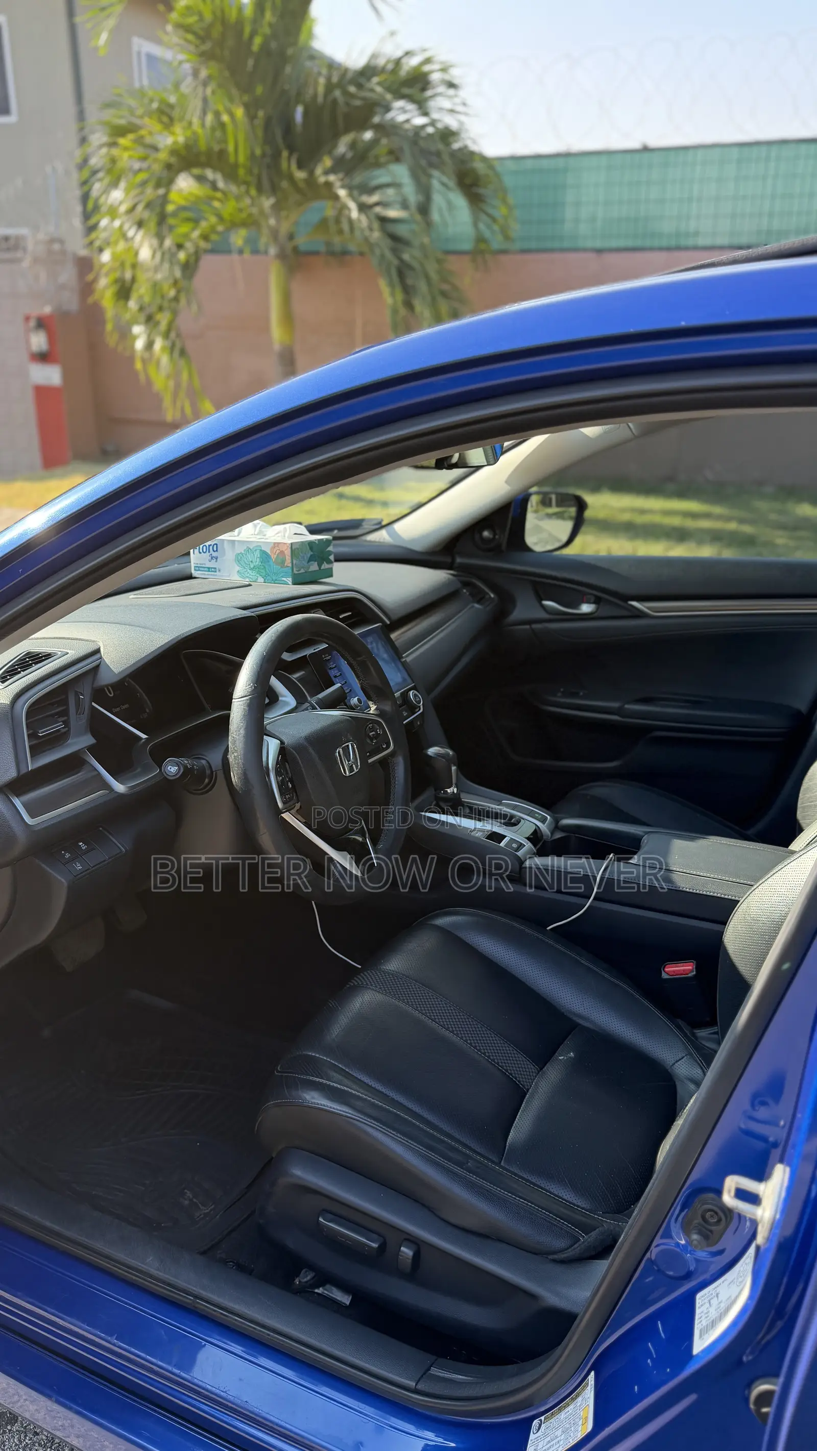 Honda Civic Touring Sedan 2019 Blue